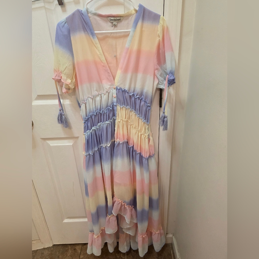 DAVI & DANI Multicolor V-Neck Dress